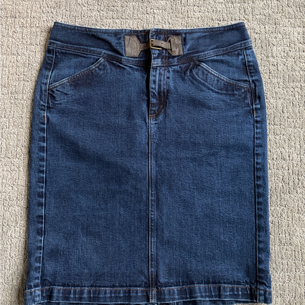 Lauren Jeans Co. (Ralph Lauren) dark wash denim pencil skirt